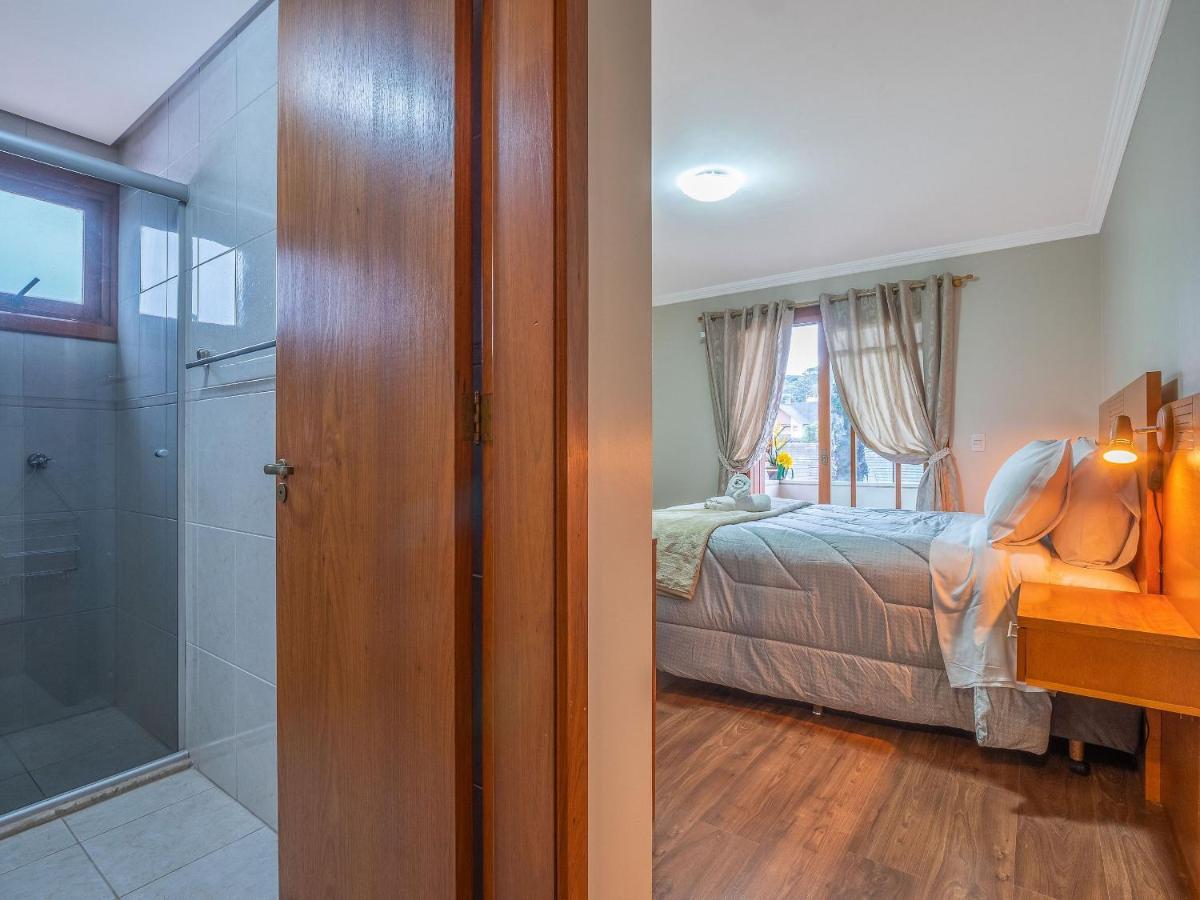 Dom Carletto 406 - Centro de Gramado, 4 dormitórios e vaga de garagem Exterior foto